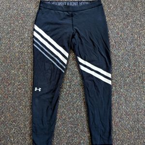 Size L Under Armour Leggings